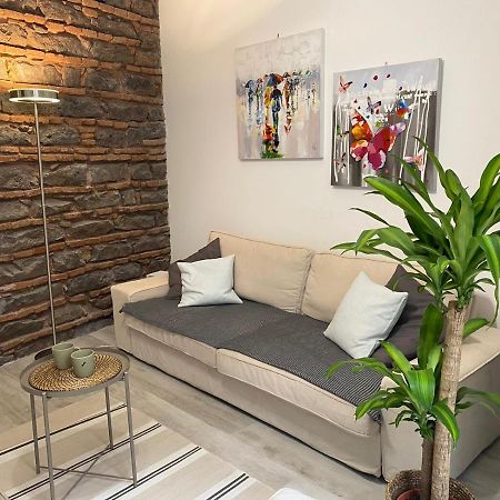 Apartment Alfonzetti-5 Min Walk To Central Train And Bus Station Catania Eksteriør billede
